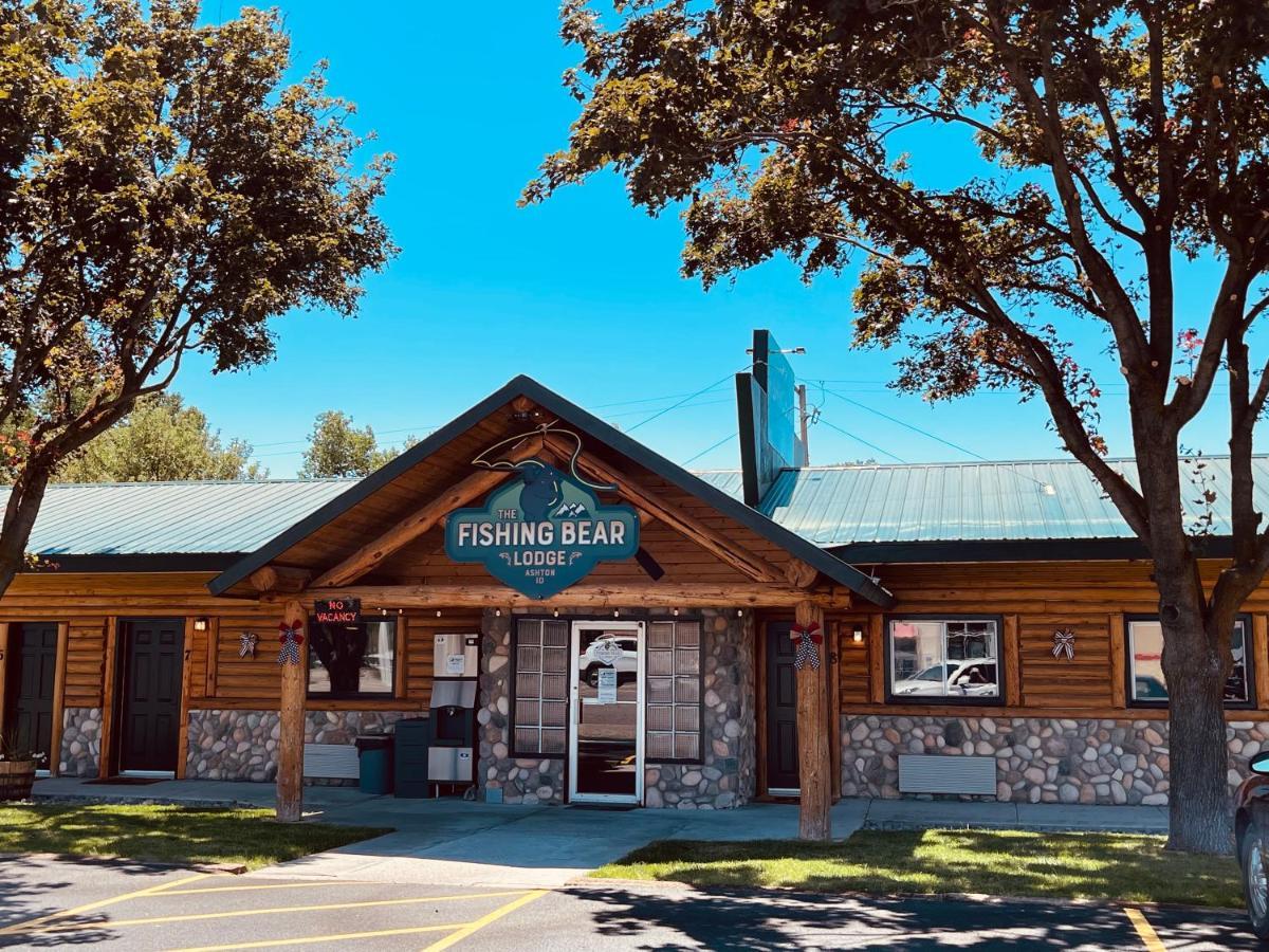 The Fishing Bear Lodge Ashton Exteriér fotografie